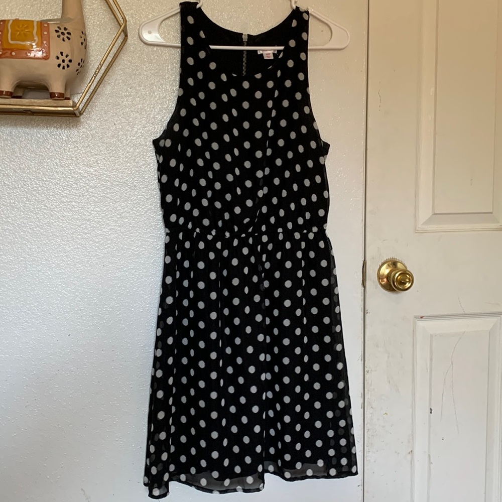 Black and white dress